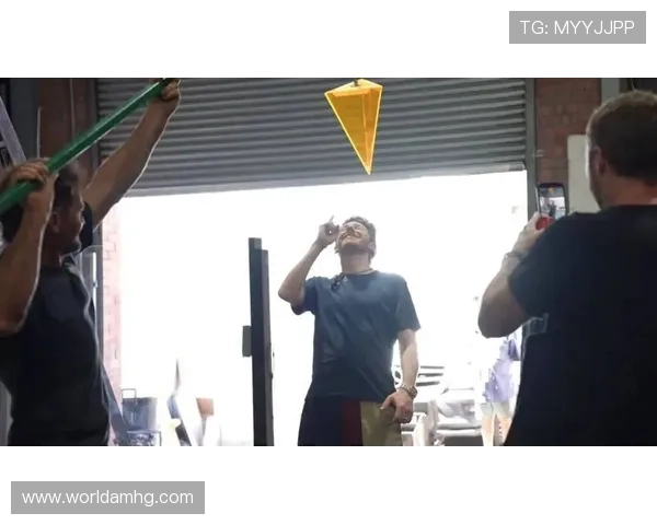 在维多利亚真人国际平台上体验多样化的真人游戏，满足不同玩家的娱乐偏好